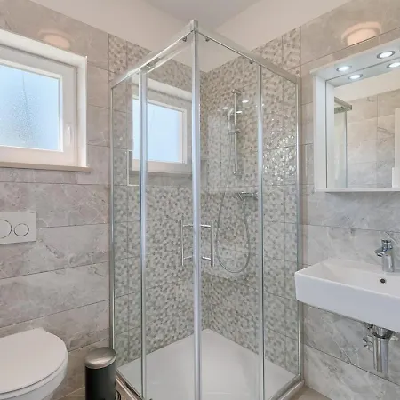 Mokka Near Pula Only 900 Meter From The Beach Štinjan