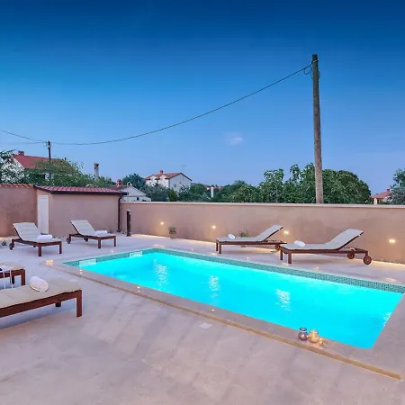 Mokka Near Pula Only 900 Meter From The Beach Štinjan